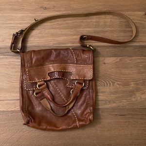 Lucky Brand Abbey Road Crossbody Whiskey Leather Vampire Diaries Elena Gilbert